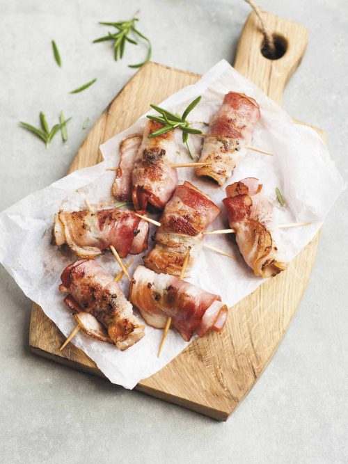 Crispy cheese and bacon filled chicken rolls